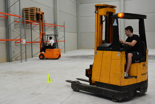 手机号轰在线轰炸免费下载