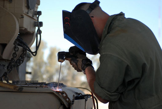 做事很认真的呼死他